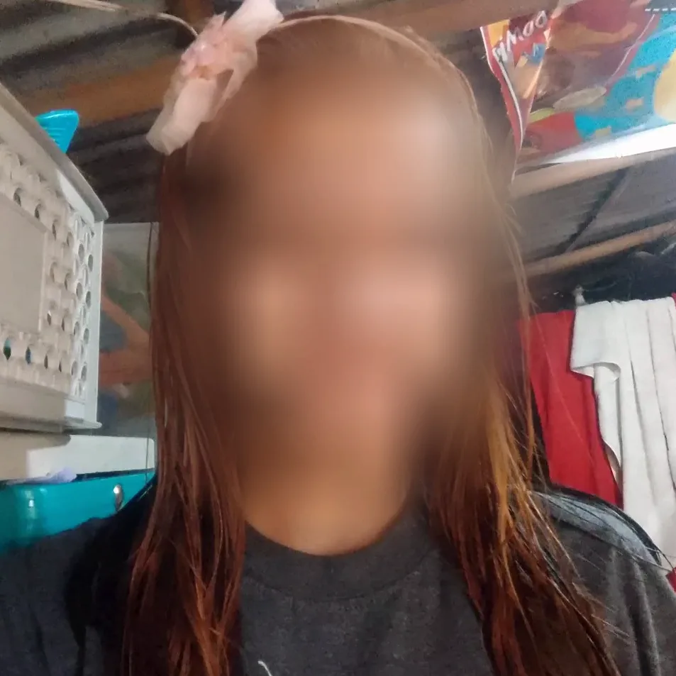 Emma, 31