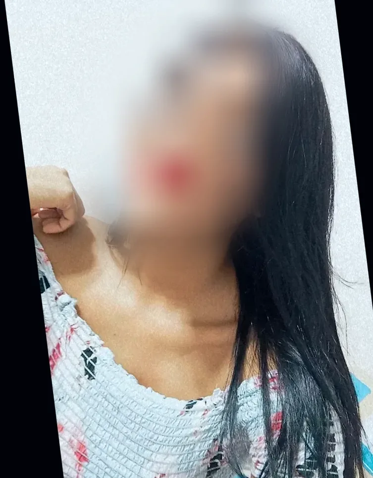 Tanja, 25